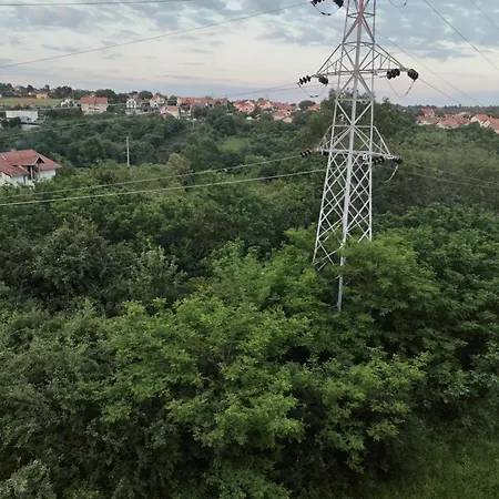 Stan Na Dan Mara Mladenovac (Belgrade)