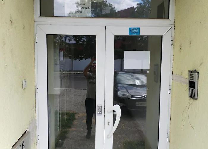 Stan Na Dan Mara * ملادينوفاتس